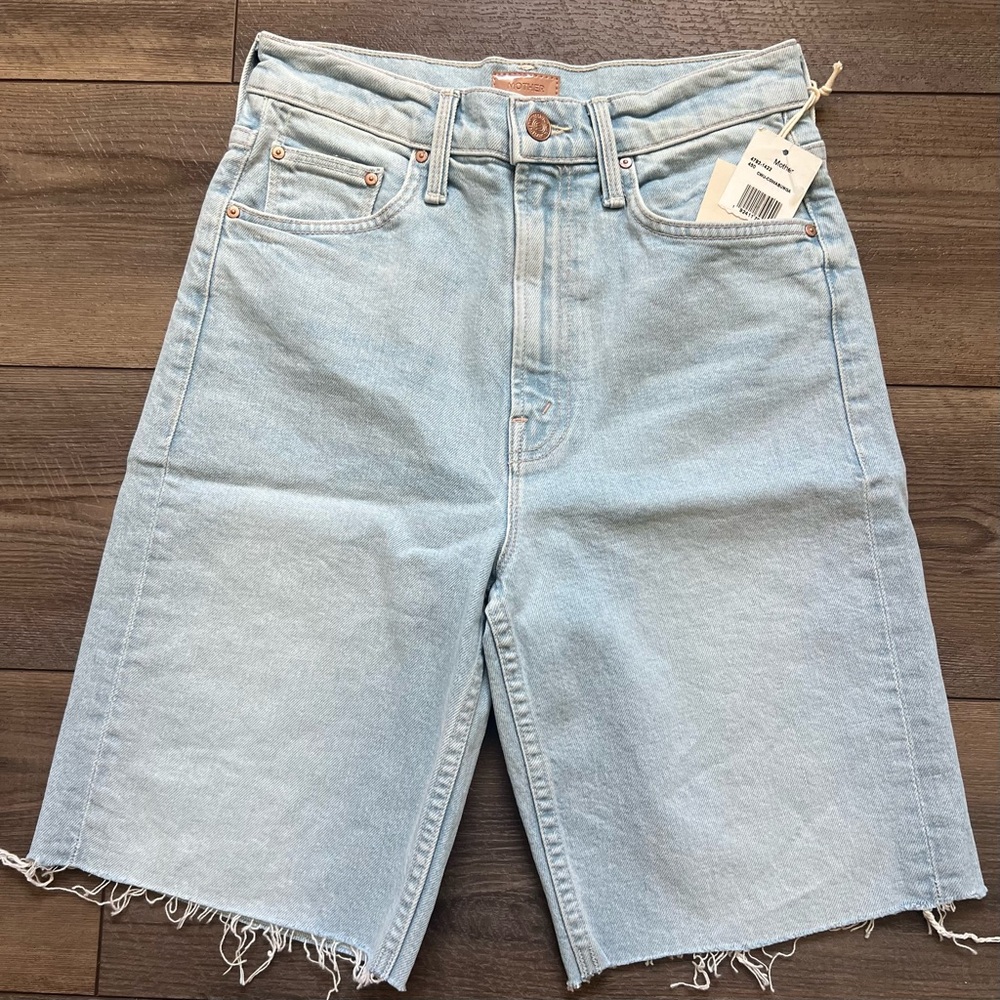 NWT MOTHER
Rider High Rise Denim Bermuda Shorts in Cowabunga Sz 25
